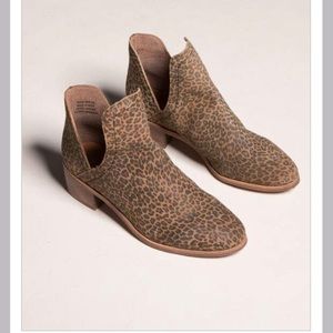 Coconuts Leopard Booties